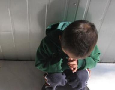 柿子|孩子被人当“软柿子”捏?父母掌握3个要点,孩子到哪都不被欺负