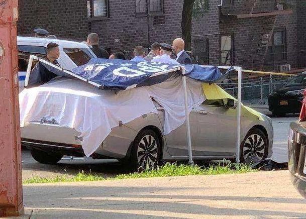 陌生人|5岁男孩被爸爸遗忘在车里太阳暴晒三小时,打开车门后,宝爸泪崩