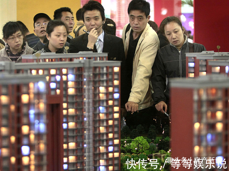 西户|同一栋楼,为何中户卖光了,边户却没多少人买内行指出3点原因