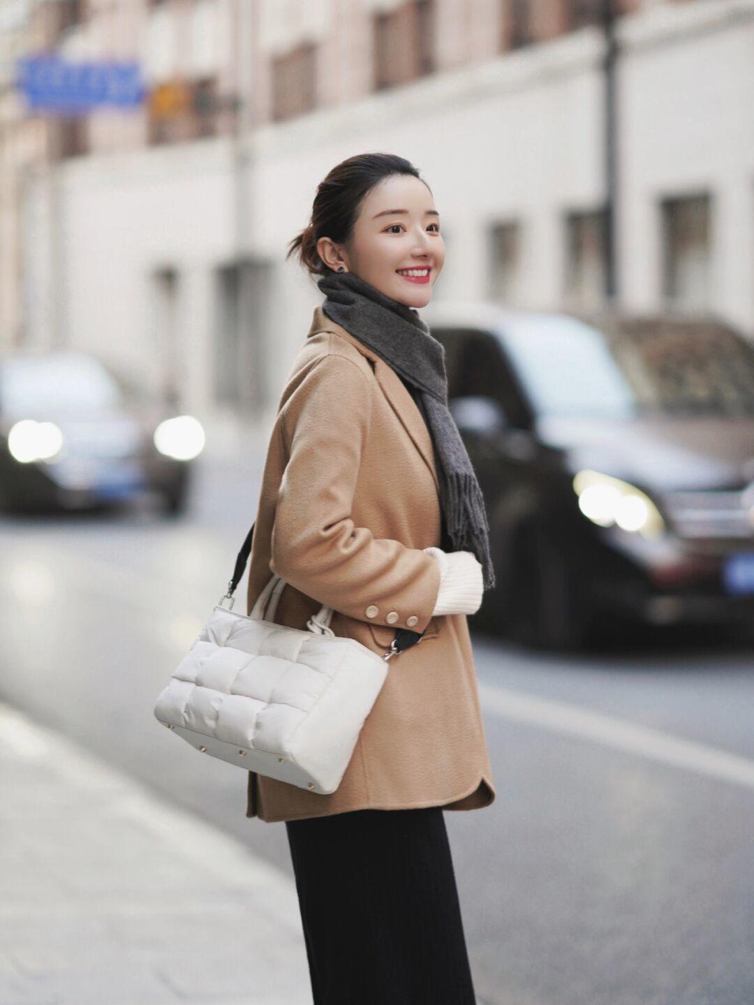 复古风|谁说西装是工作服?只要会选款,就能演绎不费劲的高级