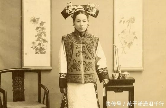 罕见|清朝罕见老照片：犯人跪地不敢抬头，最后一位女子美艳不可方物！