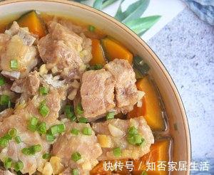 不能出门在家吃什么简单美味又营养?送您嫩滑又多汁的南瓜蒸排骨