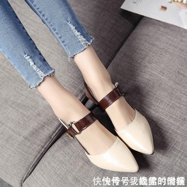 舒适 传统凉鞋不兴了,今夏流行这样的高跟凉鞋,最具女人味