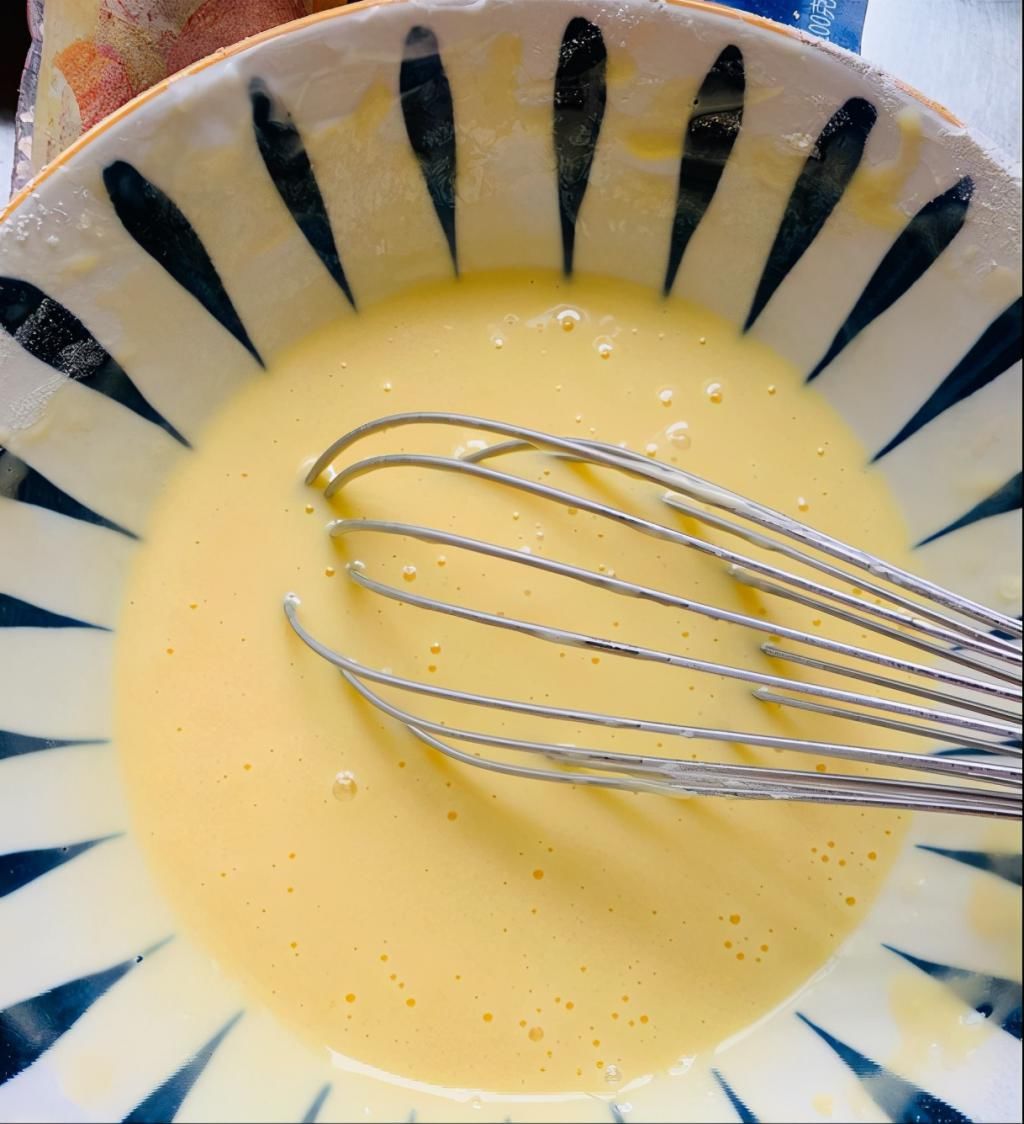  苹果|网红苹果千层蛋糕，奶香浓郁，不用打发就能搞定