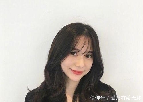 圆脸适合什么发型？6款适合圆脸女生的发型，让你瞬间变美！