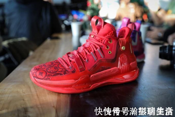 高颜值|戈登1代换其他品牌的LOGO什么样?高配置+高颜值,361这次真成了