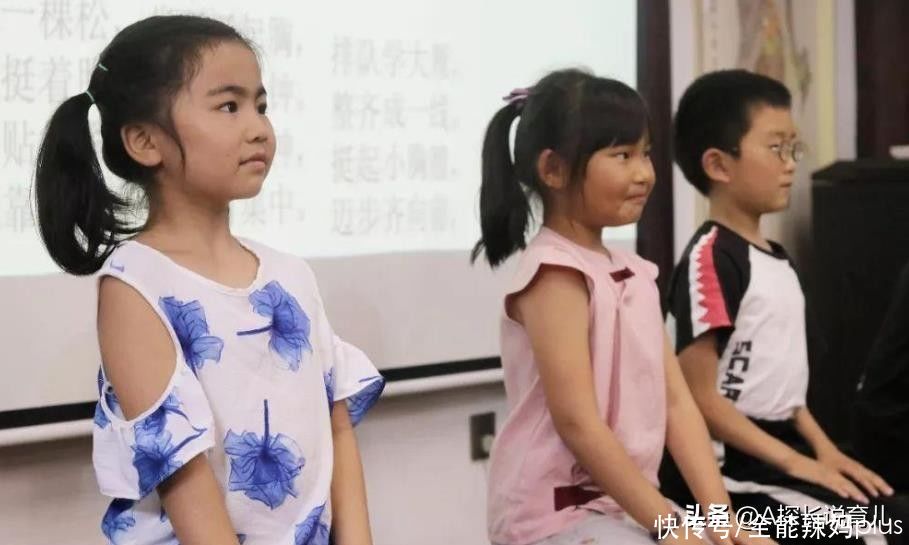 笑容|“你这一顿饭，我一天工资没了”宝妈一席话，孩子的笑容渐渐凝固