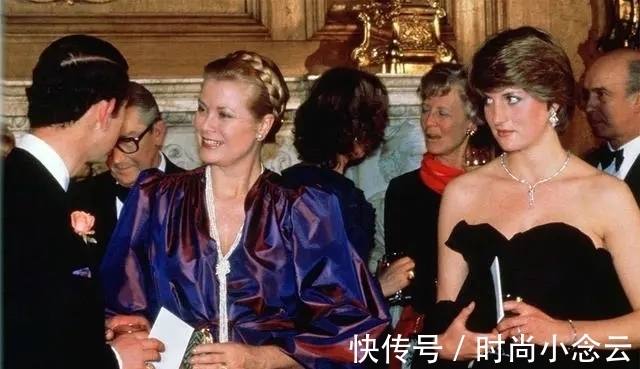 丝巾 用爱马仕丝巾包断臂、还用Kelly包遮孕肚,她才是最时尚王妃!