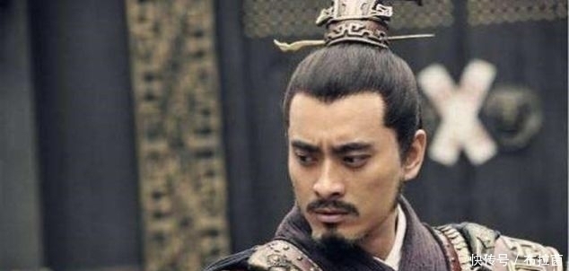 上联|才女出一上联墙上画马不能骑,大将军趣对下联,她羞红了脸