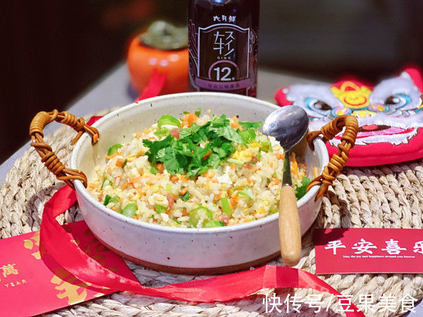 米饭|#奈特兰芝士粉挑战赛#广东美食腊肠蛋炒饭