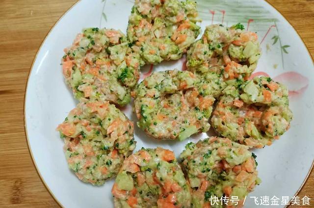  上桌|西兰花不炒肉，教你独特吃法，只需10分钟就上桌，口感清脆又好吃