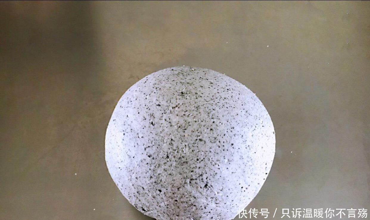 食材|白发最怕这食材，每天吃点，头发乌黑光泽，白发少了人也精神了