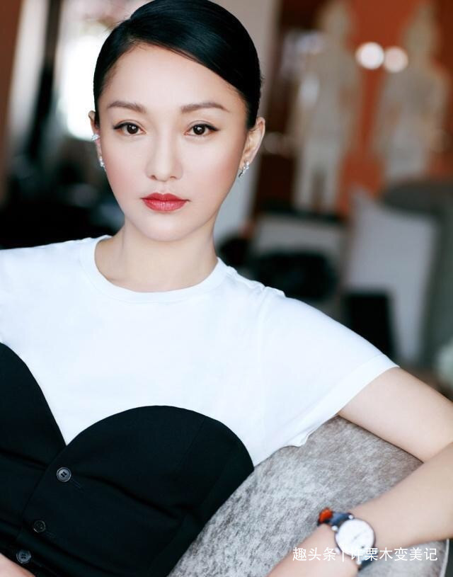 女人&女人手表戴左手好,还是右手好别再戴错被人嘲笑,值得收藏学习