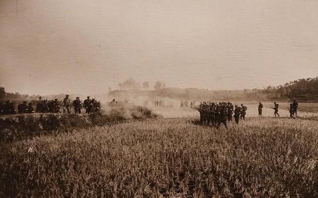 月俸|北洋新军的待遇如何？正一品大学士的月俸，远不及一个营长