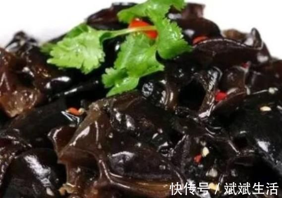 食物|黑木耳和此食物一起,易清身体中垃圾,提高免疫力,子宫更干净!
