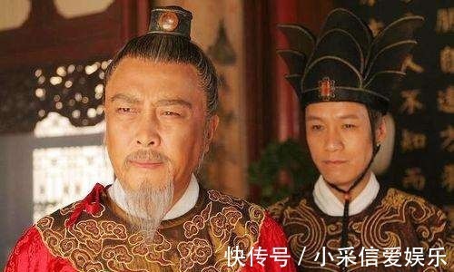 上联!巡抚出一对联,在场官员无人对,8岁男童巧答下联,后成一代名相