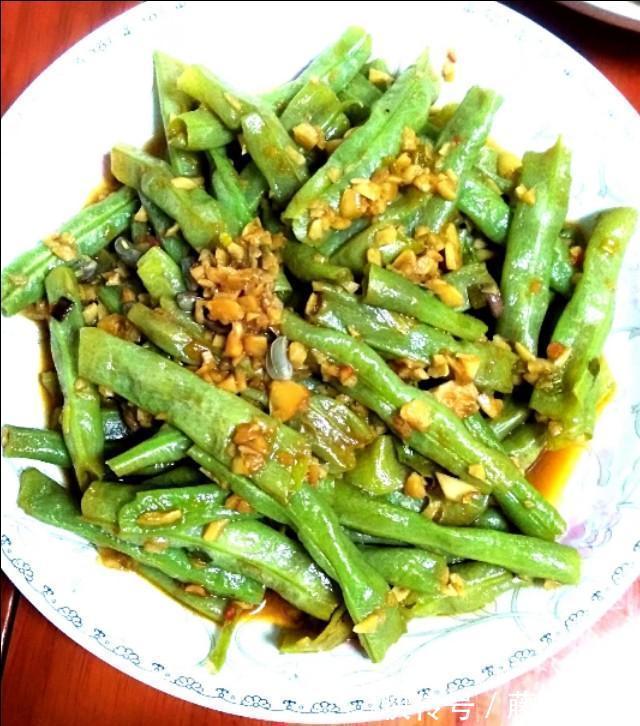 来家|弟媳来家做客,我急匆匆做了6菜1汤招待,回头说我连肉都舍不得买