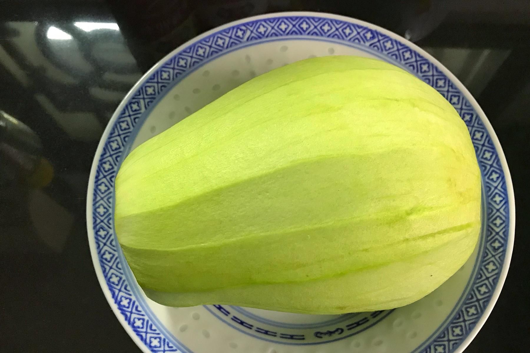 白砂糖|糖醋茄子好吃有诀窍，学会这做法，酸甜酥脆不油腻，比排骨还香