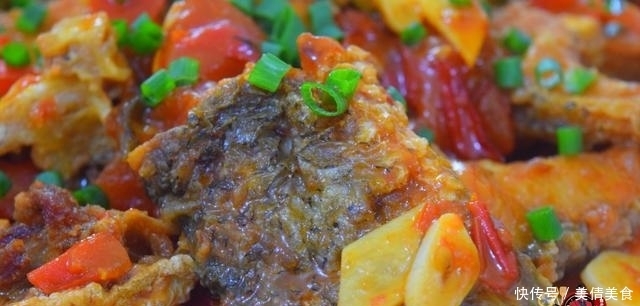 下饭|番茄烧草鱼最好吃的做法,简单美味又下饭,看看你喜欢吃不?