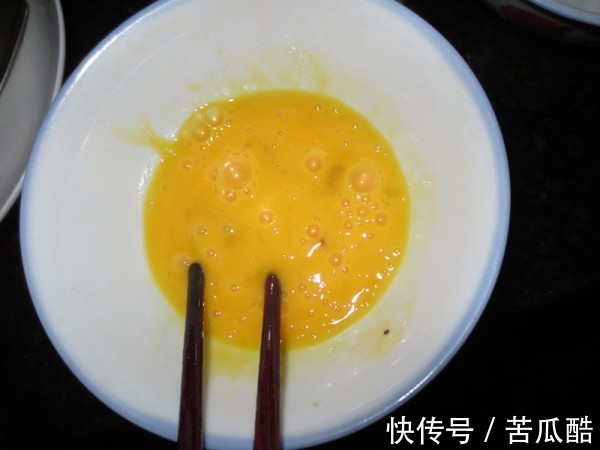 用此物包饺子还是头一次见,不吃此馅就太亏了,一顿两盘都不嫌多