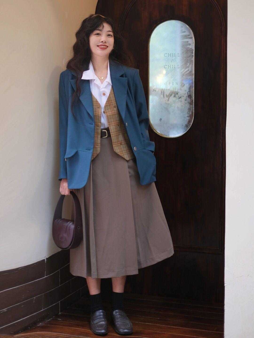 法式|深冬室内穿搭,一定要试一下“轻法式”,甜糯优雅又有少女感