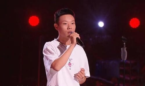 那英|曾被那英力保戰(zhàn)勝趙晗的侯磊回歸2021好聲音，這次那英還會(huì)保他嗎