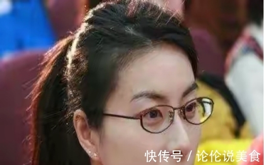 运动员|跳水皇后郭晶晶,退役后每月退休金领到多少?你可能不敢相信
