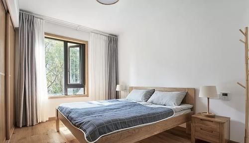 打通|120㎡两房两卫,餐厨客空间打通,5.6W打造原木居酒屋