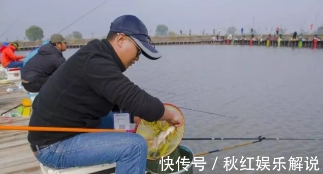 冬天一定要用长竿钓深水?这恐怕是错误的,冬季钓鱼要注意