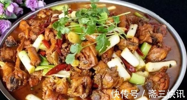 大盘鸡|简单易学的下饭菜,好吃到流口水,一周吃三次都不腻!