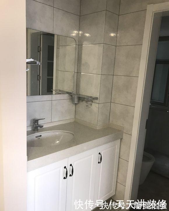 客餐厅|新房为省钱不做吊顶，没想到多打柜子却被亲戚点赞，忍不住晒晒