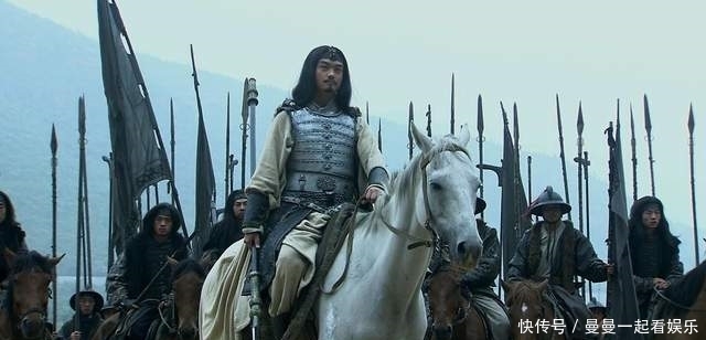 马腾|把马岱托付刘备,其实是马超一石三鸟之计,马超临死终于出了口气