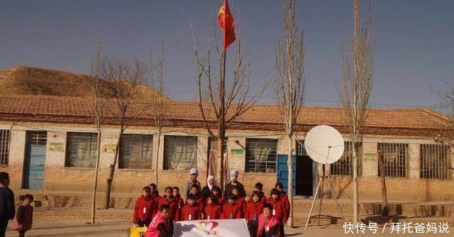 宝宝|单亲妈妈生了4个还要生，11个月宝宝吃泡面，尿不湿晒干接着穿