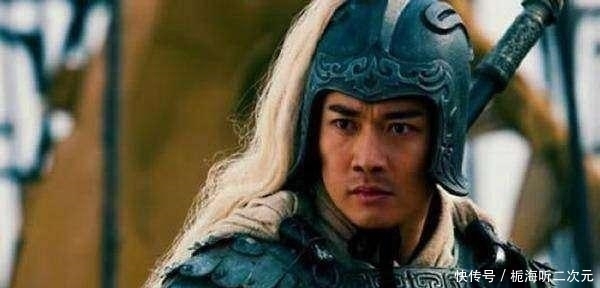 巅峰期|老年赵云吃了亏,若赵云处在巅峰期,几回合能打败少年姜维?