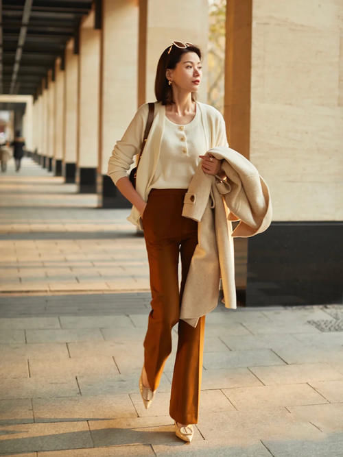 40岁的女人如何优雅地美下去？4点干货，提升你的精致度