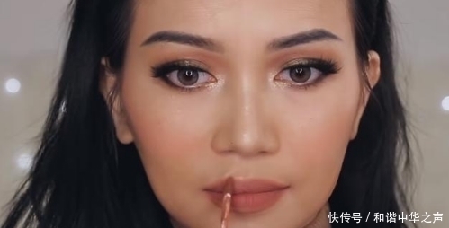 奇闻:女子整容级化妆术,妆前妆后判若两人,网友:确定没换人?