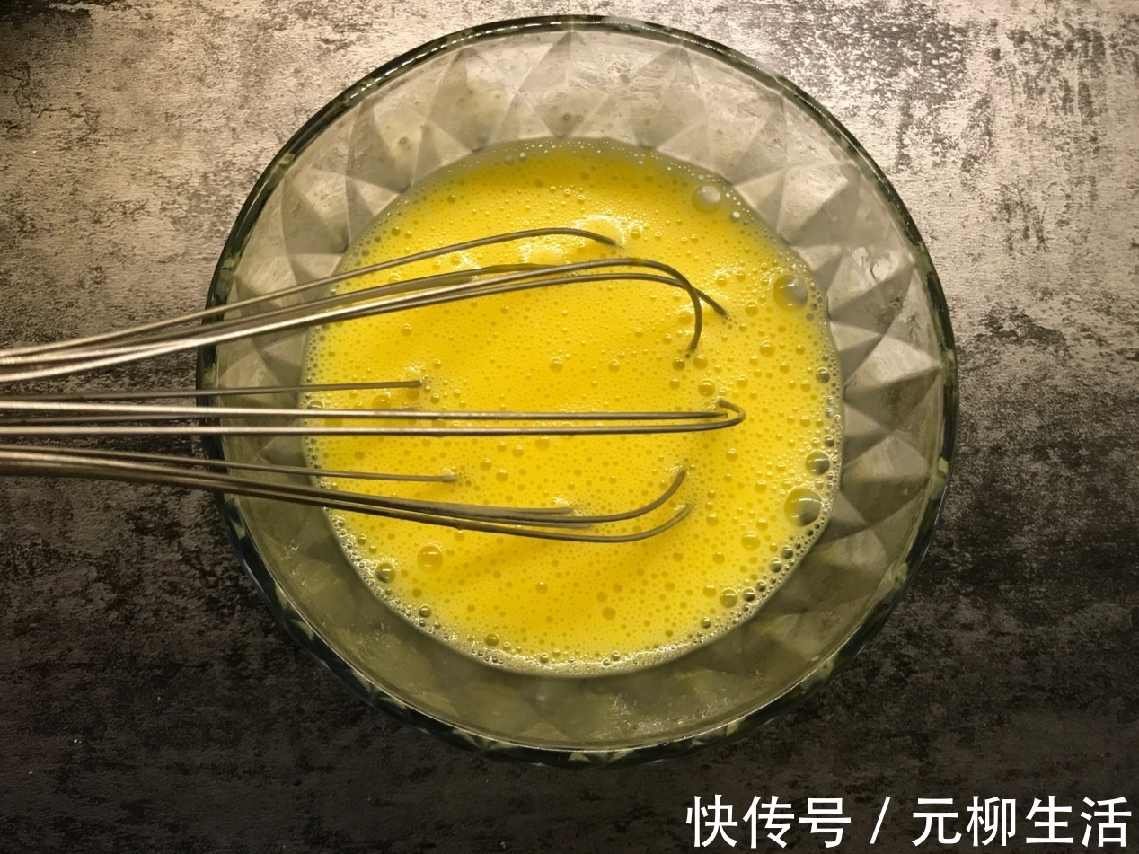南瓜泥|烤箱版鸡蛋南瓜羹，美味鲜香，制作简单