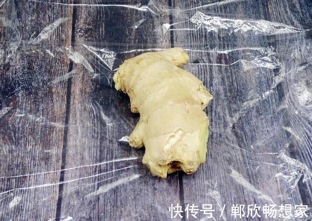 姜多|保存生姜，放冰箱是大错！姜农教你3个方法，半年不干瘪也不发芽