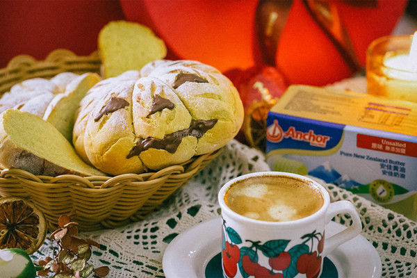 万圣节南瓜全麦软欧面包