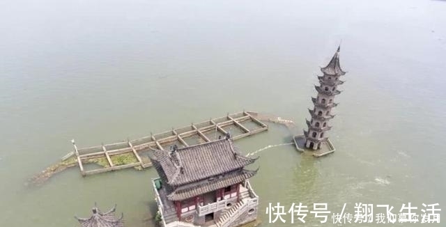 湖泊|这座修建在湖泊中的古建筑,一年仅有一次相见的机会