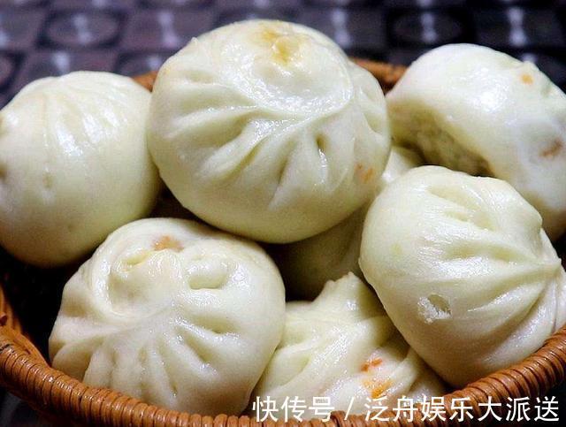 肉馅|蒸包子时,别直接上锅蒸,包子铺老板教我这样做,又香又软不塌陷