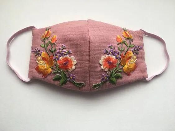 家里那么多的碎花布，不如自己动手做几个口罩，颜值高又好用！（附教程）