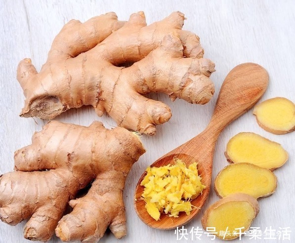 湿毒|生姜加一物泡一泡，体内湿毒没了，肌肤红润了，喝出小蛮腰