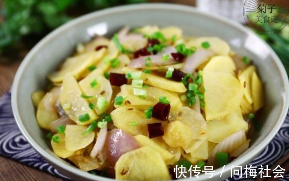 洋葱和此物是绝配,每天炒一盘,排出毒素,血管不堵了,好吃不贵