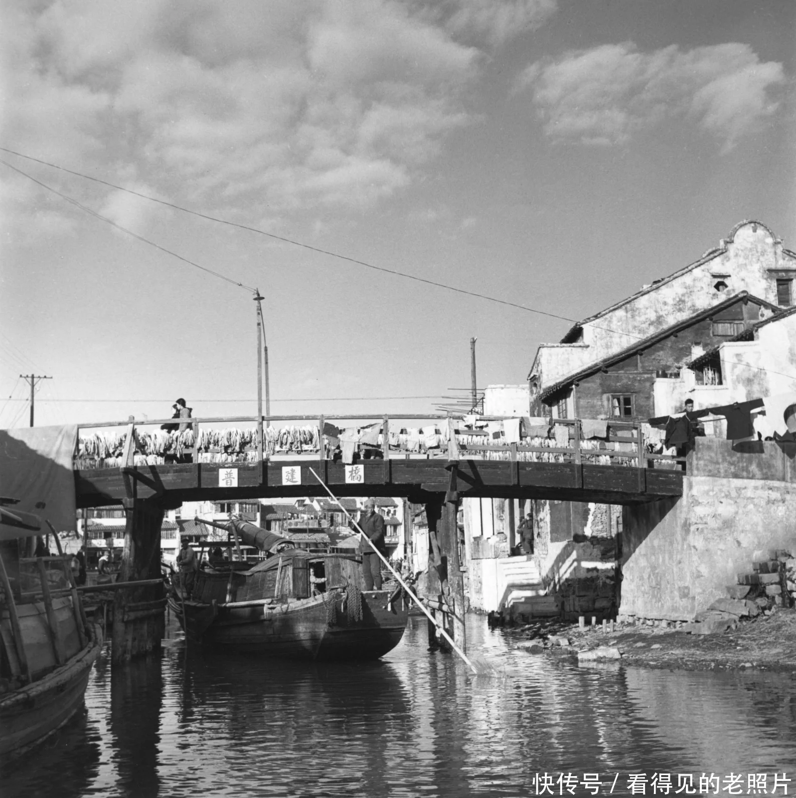 运河上的桥梁——普建桥。 