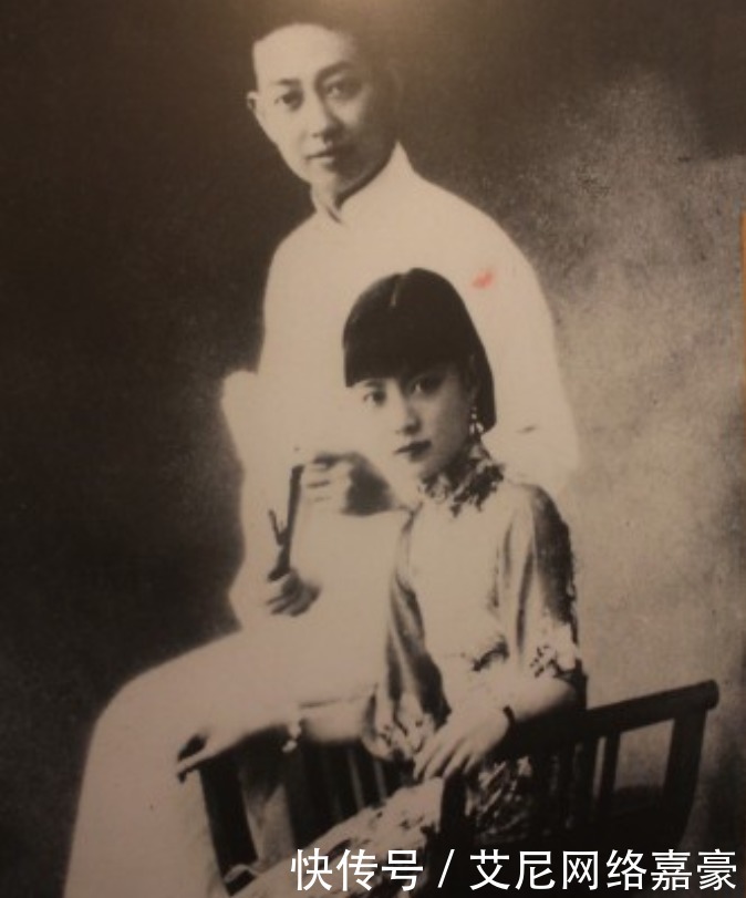 孟小冬和梅兰芳合影,晚年常说:只是一切都过去了罢