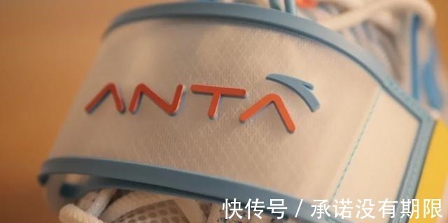 实战 三百块入手国产好鞋!设计大升级 配置不逊色千元旗舰款!