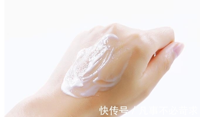 护肤品 这些“国货之光”护肤品，别因为价格低而嫌弃，货真价实真心好用