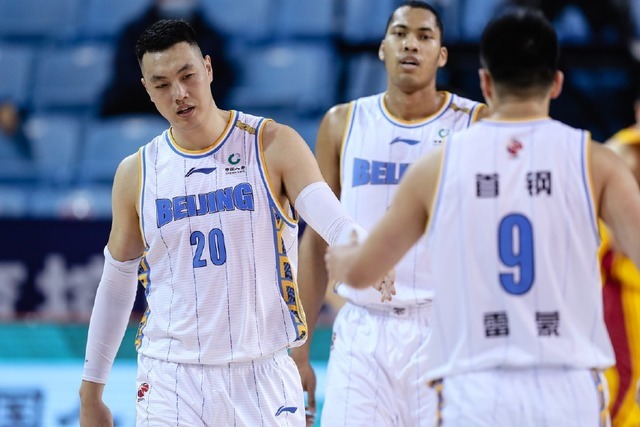 布朗|4分钟连得9分!北京首钢新援大放异彩,林书豪的压力来了