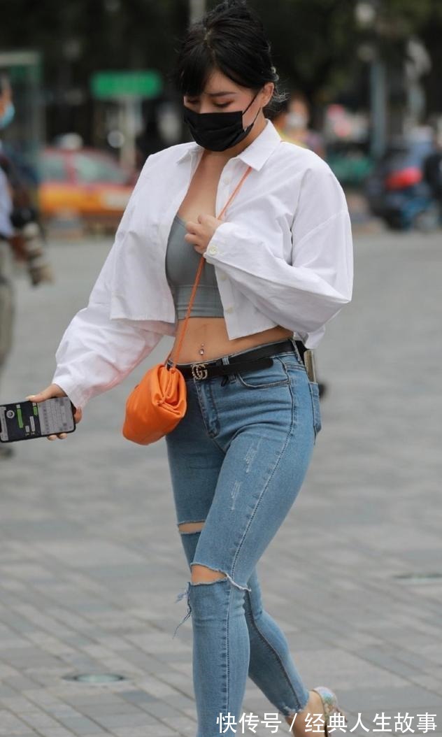 破洞 破洞牛仔裤和高跟鞋展示腿长,不要错过这种时尚潮流的新组合!